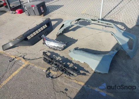 2021 Toyota Rav4 Xle Premium from USA, damaged, VIN 2T3A1RFV8MW246496